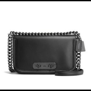 Coach 54640 Swagger Black Leather Shoulder Bag